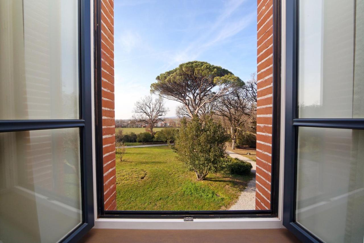 Отель Domaine D'En Fargou Saint-Sulpice  Экстерьер фото